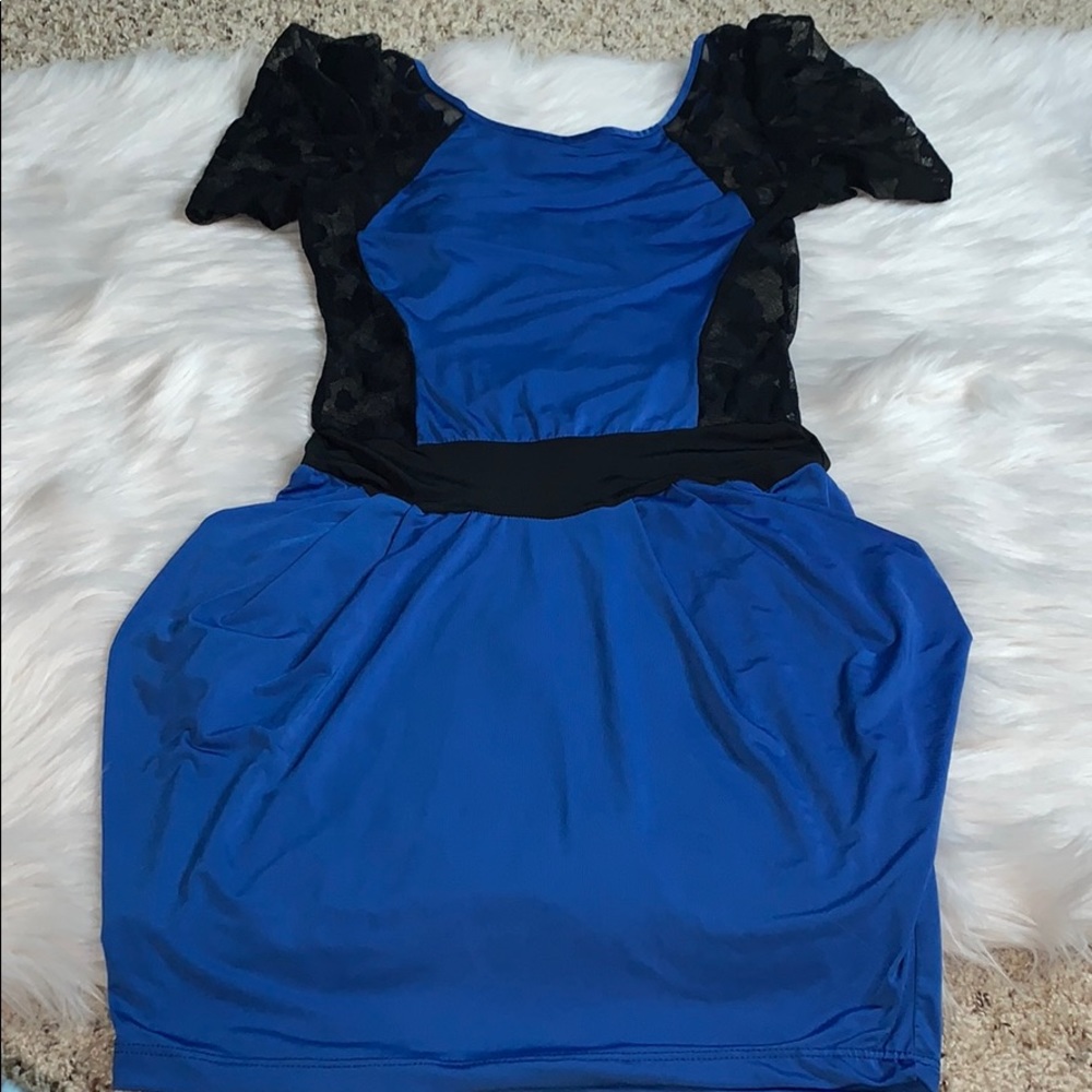 Cute Dress with Mesh Backing Size Medium